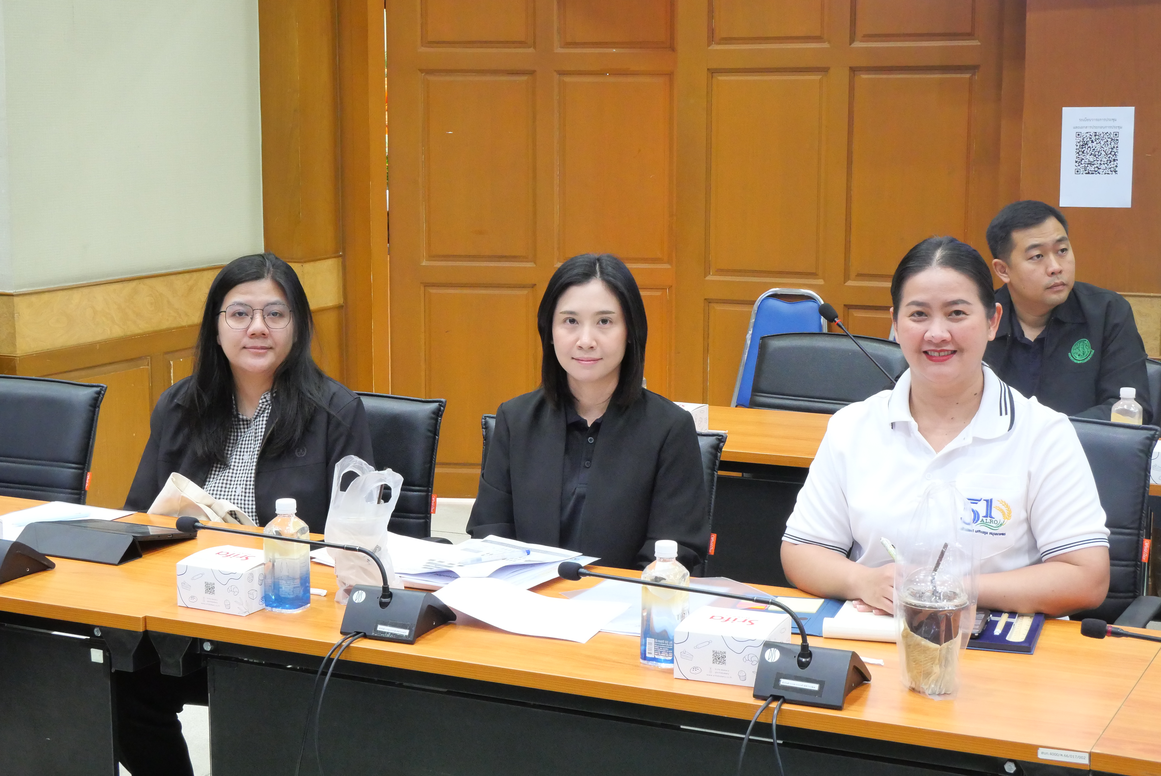 title - ส.ป.ก. ประชุมการทบทวนคำของบประมาณรายจ่ายประจำปีงบประมาณ พ.ศ. 2570 และการจัดทำโครงการ เพื่อขับเคลื่อนงานของกระทรวงเกษตรและสหกรณ์ ประจำปีงบประมาณ พ.ศ. 2570 